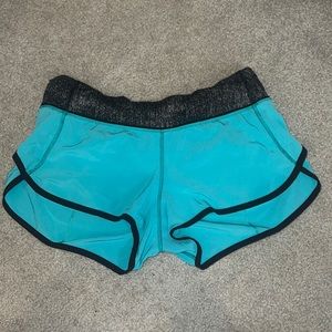 Lululemon Speed Up Low-Rise 2.5” Shorts